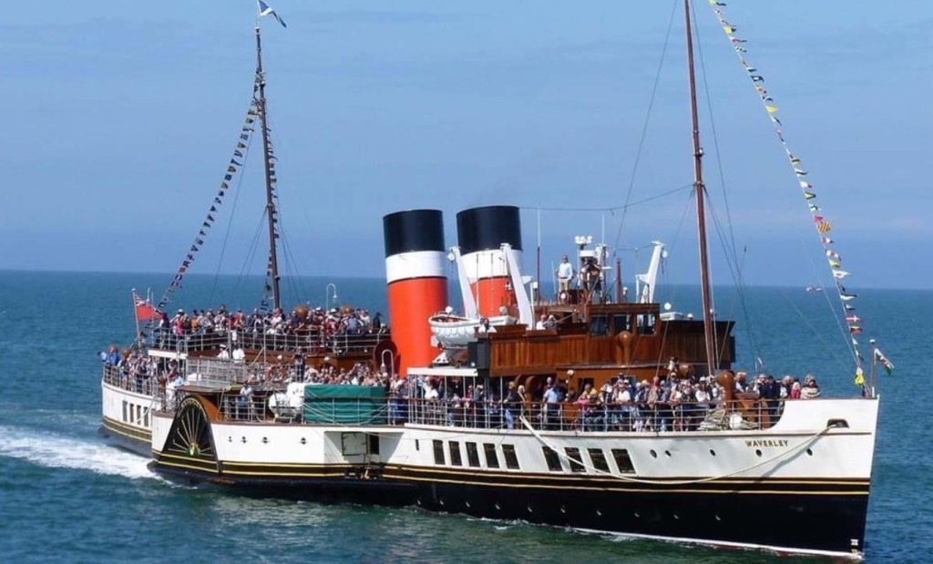 All Aboard the Waverley – A Maritime Icon Visits Llandudno!&nbsp;🚢🌊